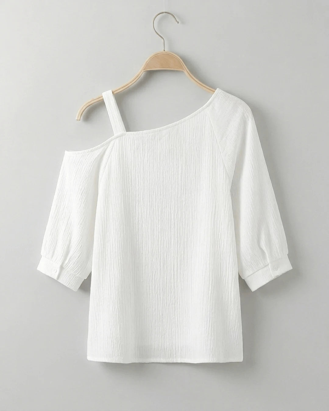 Élodie Off-Shoulder Blouse